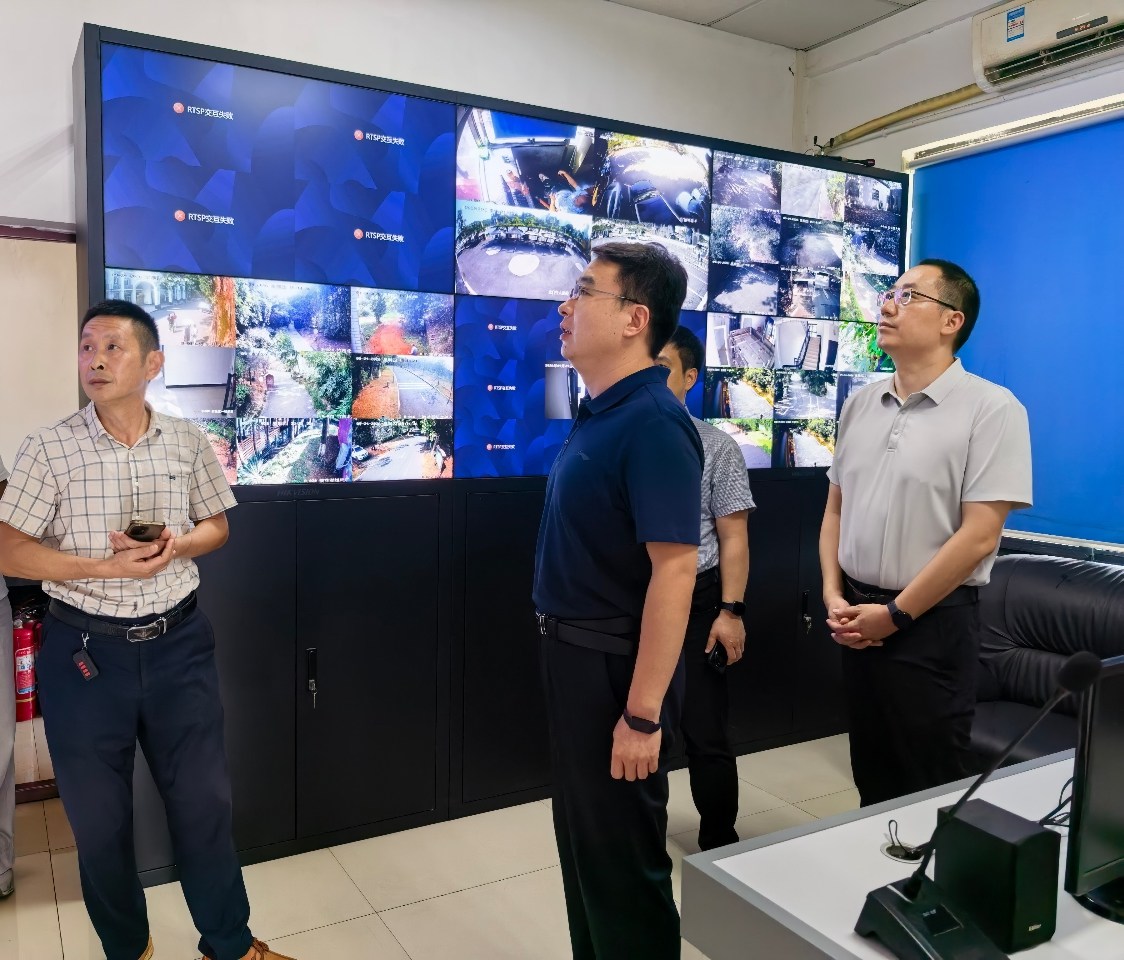 省植物园部署“双节”节前安全生产和旅游服务保障工作